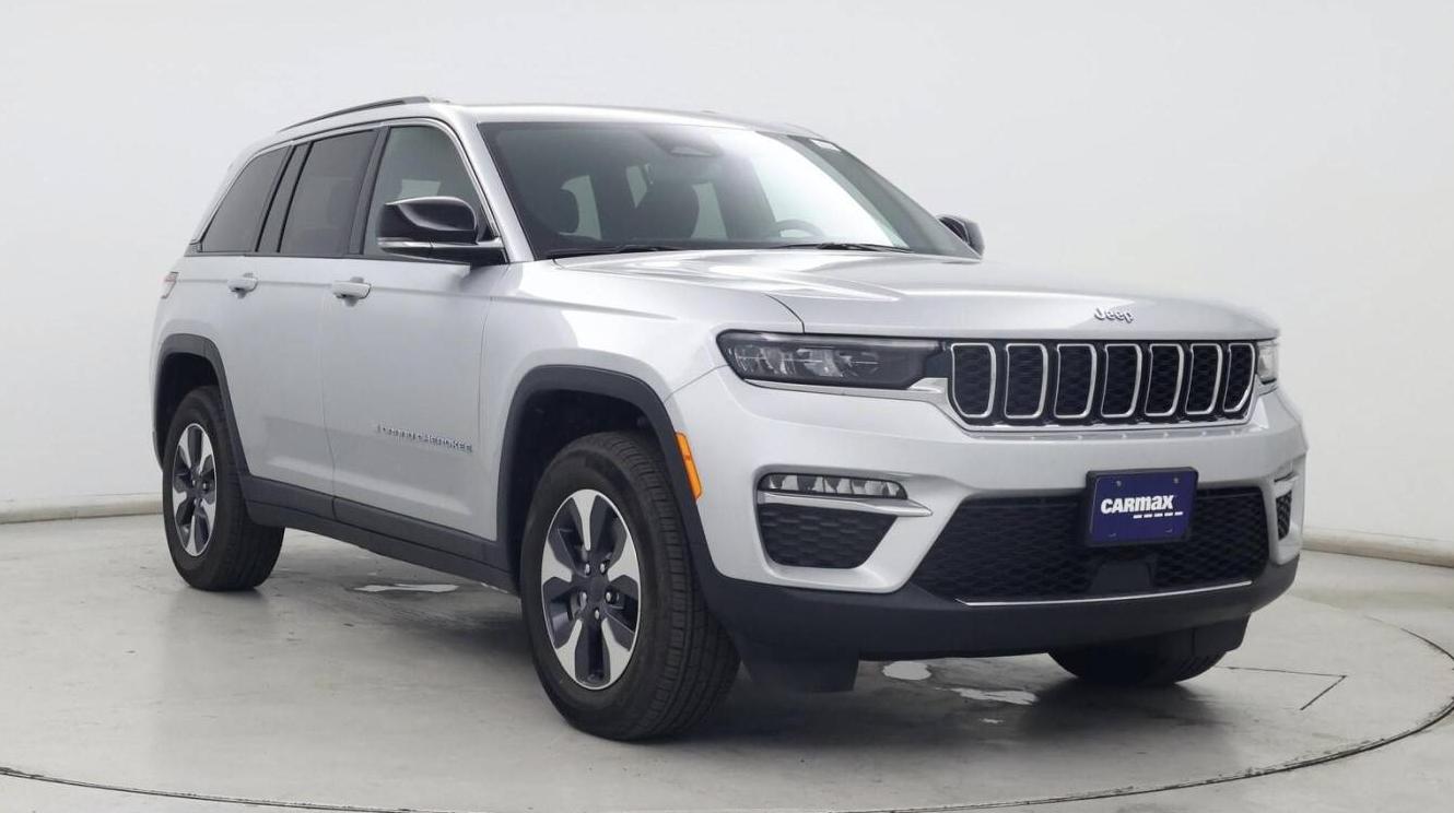 JEEP GRAND CHEROKEE 2024 1C4RJYB62RC136937 image